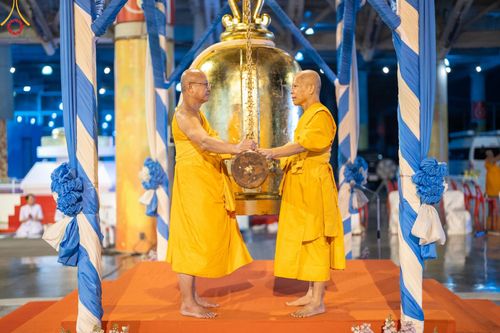 ภาพ No.198549:พิธีฉลองชัยสวดมนต์บทธัมมจักกัปปวัตนสูตร 7,051,919,116 จบ เนื่องในวันคล้ายวันเกิด 116 ปี คุณยายอาจารย์มหารัตนอุบาสิกาจันทร์ ขนนกยูง วันอาทิตย์ที่ 19 มกราคม พ.ศ. 2568 ณ มหารัตนวิหารคด วัดพระธรรมกาย จ.ปทุมธานี