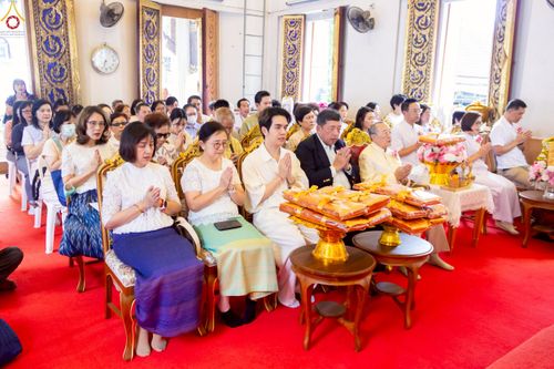 ภาพ No.260443:วันที่ 19 ตุลาคม พ.ศ. 2568 พิธีทอดกฐินสามัคคีทั่วไทย 30,000 วัด โดยคณะศิษยานุศิษย์ บูชาธรรม 81 ปี หลวงพ่อธัมมชโย ณ วัดคณิกาผล ป้อมปราบ กรุงเทพฯ