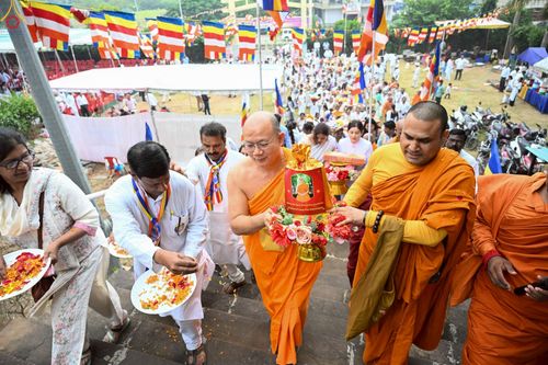 ภาพ No.263486:วันที่ 18 ตุลาคม พ.ศ. 2568 พิธีแห่กฐิน และกฐินสมทบหลวงพ่อ ธัมมชโย  ถวายแด่ วัดพุทธภูมิ เมืองโภปาล รัฐมัธยประเทศ ประเทศอินเดีย 