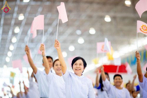 ภาพ No.209112:วันเสาร์ที่ 1 มีนาคม พ.ศ. 2568 สัมมนาใหญ่ ผู้นำบุญ 10,000 คน เพื่องานมหาสังฆทาน 40,000 กว่าวัดทั่วประเทศ ณ สภาธรรมกายสากล วัดพระธรรมกาย