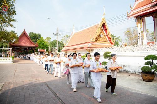 ภาพ No.203357:พิธีทอดผ้าป่าทำนุบำรุงศาสนสถาน ณ วัดปรางค์หลวง ตำบลบางม่วง อำเภอบางใหญ่ จังหวัดนนทบุรี ในโครงการธรรมยาตรา กตัญญูบูชา มหาปูชนียาจารย์ พระมงคลเทพมุนี(สด จนฺทสโร) พระผู้ปราบมาร อนุสรณ์สถาน 7 แห่ง ปีที่ 13 วันที่ 29 มกราคม พ.ศ. 2568