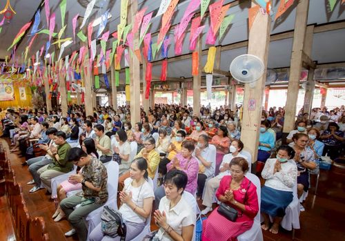 ภาพ No.251939:วันที่ 10 ตุลาคม พ.ศ. 2568 พิธีทอดกฐินสามัคคีทั่วไทย 30,000 วัด โดยคณะศิษยานุศิษย์ บูชาธรรม 81 ปี หลวงพ่อธัมมชโย  ร่วมกับ มหาวิทยาลัยนเรศวร  ณ วัดศรีรัตนาราม(จูงนาง) ต.ท่าทอง อ.เมือง จ.พิษณุโลก