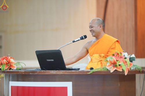 ภาพ No.153706:โครธการอุบาสกแก้ว อุบาสิกาแก้ว รุ่นที่ 1 ตัวแทนทอดกฐินสามัคคีทั่วไทย 30,000 วัด บูชาธรรม 80 ปี หลวงพ่อธัมมชโย ระหว่างวันที่ 6-8 กันยายน พ.ศ. 2567 ณ ศูนย์การศึกษาเขาแก้วเสด็จ จ.ปราจีนบุรี