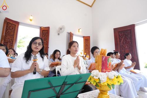 ภาพ No.167180:พิธีทอดกฐิน ณ วัดป่าสวนพฤกษชาติ ต.ทุ่งโพธิ์ อ.นาดี จ.ปราจีนบุรี ในโครงการกฐินสามัคคีทั่วไทย 30,000 วัด บูชาธรรม 80 ปี หลวงพ่อธัมมชโย โดยคณะศิษยานุศิษย์วัดพระธรรมกาย วันที่ 24 ตุลาคม พ.ศ. 2567