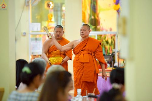 ภาพ No.251990:วันที่ 11 ตุลาคม พ.ศ. 2568 พิธีทอดกฐินสามัคคีทั่วไทย 30,000 วัด โดยคณะศิษยานุศิษย์ บูชาธรรม 81 ปี หลวงพ่อธัมมชโย ณ วัดหนองเสือ ต.หนองดินแดง อ.เมือง จ.นครปฐม