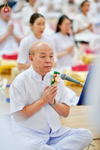 ภาพ No.237812:วันอาทิตย์ที่ 10 สิงหาคม พ.ศ. 2568 พิธีถวายไทยธรรมมุทิตาเปรียญธรรมและบาลีศึกษา ณ ห้องแก้วสารพัดนึก2 วัดพระธรรมกาย ปทุมธานี