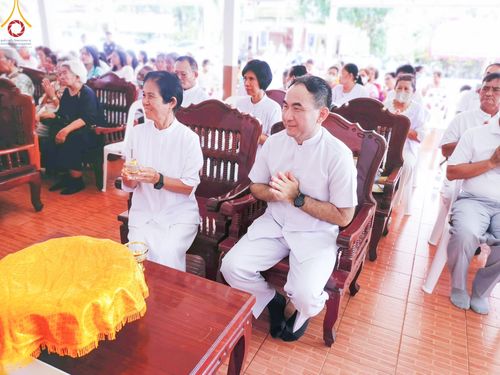 ภาพ No.168824:พิธีทอดกฐิน ณ วัดจันทรังษี จ.ปราจีนบุรี ในโครงการกฐินสามัคคีทั่วไทย 30,000 วัด บูชาธรรม 80 ปี หลวงพ่อธัมมชโย โดยคณะศิษยานุศิษย์วัดพระธรรมกาย วันที่ 20 ตุลาคม พ.ศ. 2567