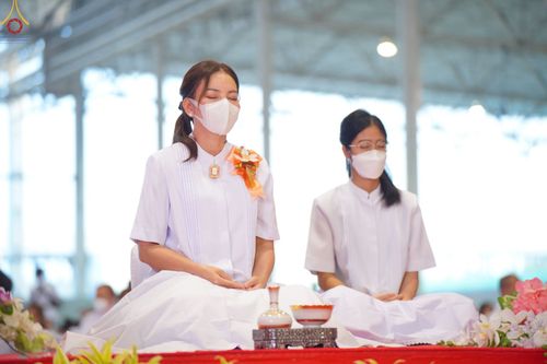 ภาพ No.75534:วัดพระธรรมกายจัด งานบุญวันอาทิตย์ต้นเดือน  มีกิจกรรมดังนี้ พิธีตักบาตร, พิธีบูชาข้าวพระ พระธรรมยาตรารับประกาศนียบัตร โครงการธรรมยาตราฯ ปีที่ 11 ในวันที่ 5 กุมภาพันธ์ พ.ศ. 2566 ณ วัดพระธรรมกาย อ.คลองหลวง จ.ปทุมธานี