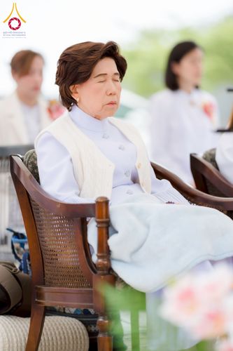 ภาพ No.220862:วันที่ 13 เมษายน พ.ศ. 2568 พิธีโปรยรัตนชาติปฐมเริ่มสถาปนาเจดีย์ และ พิธีเปิดหมู่บ้านปฏิบัติธรรม เพื่อการบรรลุธรรม ณ วัดป่าธรรมกายนานาชาติโทชิหงิ  ประเทศญี่ปุ่น