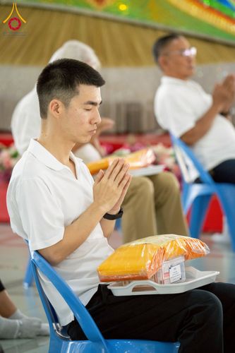 ภาพ No.253511:วันอังคารที่ 7 ตุลาคม พ.ศ.2568 (วันพระ ขึ้น 15 ค่ำ เดือน 11) พิธีบุพเปตพลี ครั้งที่ 171 ร่วมอุทิศบุญแด่หมู่ญาติที่ล่วงลับไปแล้ว และสืบทอดอายุพระพุทธศาสนา ณ หอฉันคุณยายอาจารย์ฯ วัดพระธรรมกาย