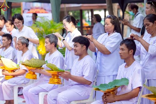ภาพ No.216666:วันอาทิตย์ที่ 6 เมษายน พ.ศ. 2568 พิธีตัดปอยผม และปลงผมนาคธรรมทายาท โครงการบวชบูชาธรรม81ปี หลวงพ่อธัมมชโย โครงการ 1 และ 2 โครงการนานาชาติ AEC&WAB รุ่น CEO (ผู้บริหาร) รุ่นที่4 ณ หมู่บ้านบรรลุธรรม วัดพระธรรมกาย