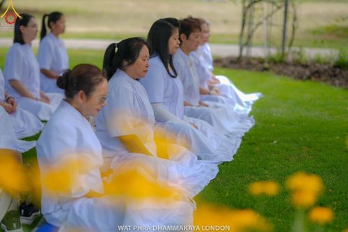 ภาพ No.151571:คณะสงฆ์และสาธุชน วัดพระธรรมกายลอนดอน ได้จัดปฎิบัติธรรมบูชาธรรม 80 ปี หลวงพ่อธัมมชโย เนื่องในวันธรรมชัย ระหว่างวันที่ 24-27 สิงหาคม พ.ศ. 2567