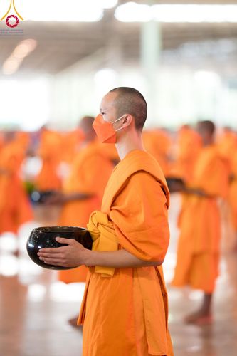 ภาพ No.99623:พิธีตักบาตรวันอาทิตย์ต้นเดือน ณ สภาธรรมกายสากล วัดพระธรรมกาย จ.ปทุมธานี วันอาทิตย์ที่ 3 ธันวาคม พ.ศ. 2566