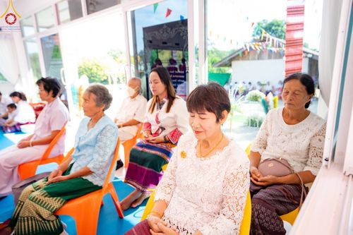 ภาพ No.94868:พิธีทอดกฐินสามัคคีทั่วไทย 5,000 วัด ณ วัดโพธิ์ศรีเจริญ อ.ศรีประจันต์ จ.สุพรรณบุรี วันที่ 12 พฤศจิกายน พ.ศ. 2566