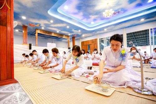 ภาพ No.115614:พิธีถวายภัตตาหารเป็นสังฆทาน แด่คณะพระธรรมยาตรา ปีที่ 12 วันที่ 20 มกราคม พ.ศ. 2567 ณ วัดโบสถ์(บน) บางคูเวียง จ.นนทบุรี