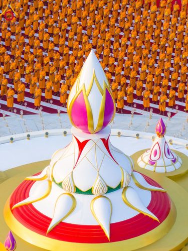 ภาพ No.109552:พิธีจุดประทีปถวายเป็นพุทธบูชา และบูชาธรรมมหาปูชนียาจารย์ วันที่ 10 มกราคม พ.ศ. 2567 ณ อนุสรณ์สถานคลองบางนางแท่น อ.สามพราน จ.นครปฐม