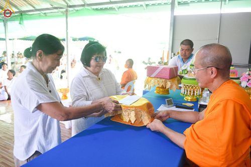 ภาพ No.133192:พิธีตัดปอยผม ธรรมทายาท โครงการสามเณรฟื้นฟูพระพุทธศาสนาทั่วไทย ณ ศูนย์ปฏิบัติธรรมวิหารแดง ตำบลเจริญธรรม อำเภอวิหารแดง จ.สระบุรี  วันที่ 31  มีนาคม พ.ศ. 2567