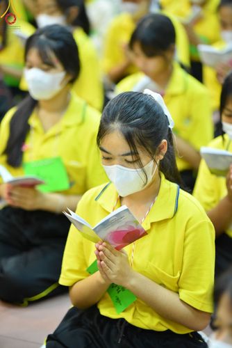 ภาพ No.103949:วันรวมพลังเด็กดี V-star ผู้นำฟื้นฟูศีลธรรมโลก จังหวัดจันทบุรี วันพุธที่ 13 ธันวาคม พ.ศ. 2566 ณ โรงเรียนศรียานุสรณ์จังหวัดจันทบุรี