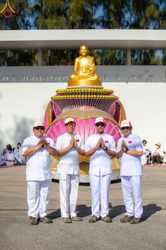 ภาพ No.203997:V.52 สารพัดV สารพัดดี ที่วัดสองพี่น้อง ในโครงการธรรมยาตรา กตัญญูบูชา มหาปูชนียาจารย์ พระมงคลเทพมุนี(สด จนฺทสโร) พระผู้ปราบมาร อนุสรณ์สถาน 7 แห่ง ปีที่ 13 ระหว่างวันที่ 2-31 มกราคม พ.ศ. 2568