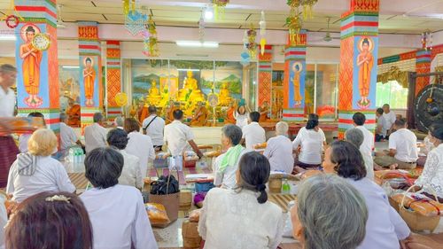 ภาพ No.165291:พิธีทอดกฐิน ณ วัดบ้านโนนหวาย จ.อุดรธานี ในโครงการกฐินสามัคคีทั่วไทย 30,000 วัด บูชาธรรม 80 ปี หลวงพ่อธัมมชโย โดยคณะศิษยานุศิษย์วัดพระธรรมกาย วันที่ 20 ตุลาคม พ.ศ. 2567