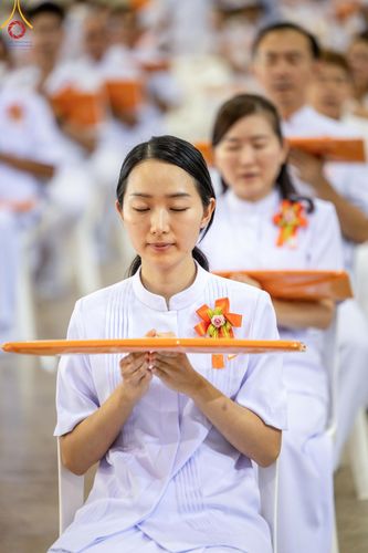 ภาพ No.160101:พิธีทอดผ้าป่าสมทบกฐินวัดพระธรรมกาย และสมทบกฐิน 30,000 วัดทั่วไทย ครั้งที่ 3 ณ สภาธรรมกายสากล วัดพระธรรมกาย วันพฤหัสบดีที่ 10 ตุลาคม พ.ศ. 2567
