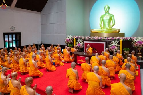 ภาพ No.84816:พิธีอธิษฐานพรรษา ของคณะสงฆ์ ในวันเข้าพรรษา แรม 1 ค่ำ เดือน 8 วันที่ 2 สิงหาคม พ.ศ. 2566 ณ โบสถ์พระไตรปิฎก วัดพระธรรมกาย ต.คลองสาม อ.คลองหลวง จ.ปทุมธานี