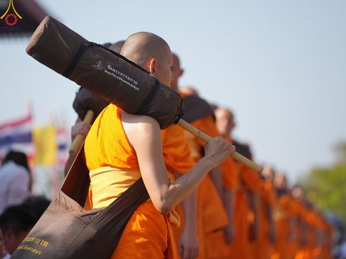 ภาพ No.195448:พิธีต้อนรับพระธรรมยาตรา ณ อนุสรณ์สถานลำดับที่ 4 สถานที่เกิดด้วยกายธรรม วัดโบสถ์(บน) ต.บางคูเวียง จ.นนทบุรี ในโครงการธรรมยาตรา กตัญญูบูชา มหาปูชนียาจารย์ พระมงคลเทพมุนี(สด จนฺทสโร) พระผู้ปราบมาร อนุสรณ์สถาน 7 แห่ง ปีที่ 13 วันที่ 15 มกราคม พ.ศ. 2568