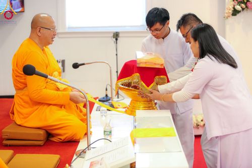 ภาพ No.98135:พิธีทอดกฐินสมปรารถนา วัดพระธรรมกายบอสตัน รัฐแมสซาชูเสตส์ ประเทศสหรัฐอเมริกา วันที่ 19 พฤศจิกายน พ.ศ. 2566