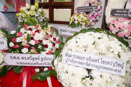 ภาพ No.315120:วันจันทร์ที่ 23 มีนาคม พ.ศ. 2569 พิธีบำเพ็ญกุศล คุณพ่อณรงค์ จินตมากุล  สิริอายุ 99 ปี 11 เดือน โยมบิดา พระครูปลัดรัตนวีรวัฒน์ (รังสฤษดิ์ อิทฺธิจินตโก) ที่ปรึกษาเจ้าคณะจังหวัดปทุมธานี เจ้าอาวาสวัดพระธรรมกาย  ณ ห้องปลูกศรัทธา 2 วัดพระธรรมกาย ปทุมธานี