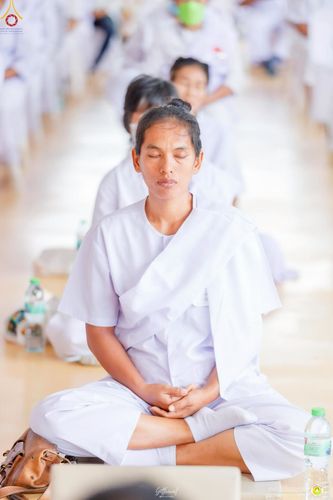 ภาพ No.248418:วันที่ 26-28 กันยายน พ.ศ. 2568 โครงการอบรมอุบาสกแก้ว อุบาสิกาแก้ว รุ่นที่ 3 ผู้แทนทอดกฐินสามัคคีทั่วไทย 30,000 วัด บูชาธรรม 81 ปี หลวงพ่อธัมมชโย ณ ศูนย์ปฏิบัติธรรมสวนผึ้ง จ.ราชบุรี