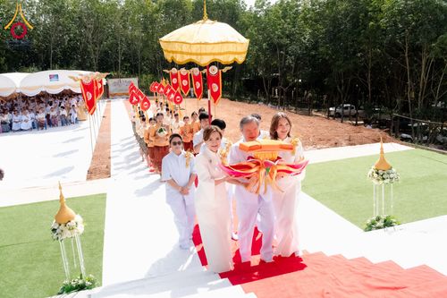 ภาพ No.171757:พิธีทอดกฐิน ศูนย์ปฏิบัติธรรมแก้วเมืองเลย วันที่ 27 ตุลาคม พ.ศ. 2567