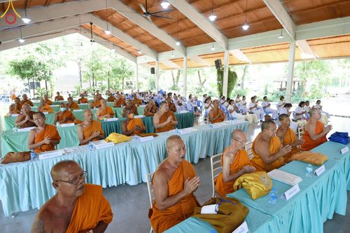 ภาพ No.132967:พิธีทอดผ้าป่าสามัคคีเพื่อสร้างทุกสิ่ง ณ ศูนย์ปฏิบัติธรรมบุญประสาน ต.พญาเย็น อ.ปากช่อง จ.นครราชสีมา