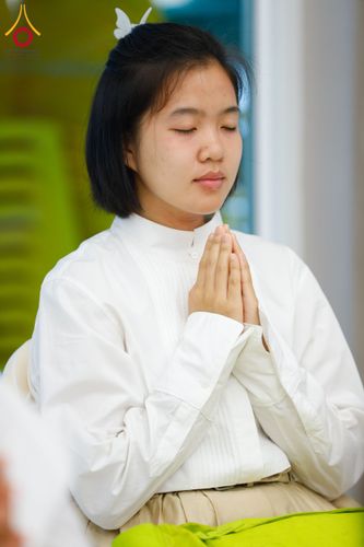 ภาพ No.128123:พิธีถวายภัตตาหารเป็นสังฆทาน แด่คณะพระธรรมยาตราฯ ในโครงการธรรมยาตราอัญเชิญพระบรมสารีริกธาตุ  ประดิษฐาน ณ มหารัตนเจดีย์สิริปทุมสวรรค์ อ.บางกล่ำ จ.สงขลา วันที่ 10 มีนาคม พ.ศ. 2567