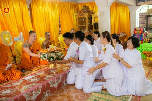 ภาพ No.177237:พิธีทอดกฐิน ณ วัดแถวอรัญญาวาส ต.หนองขาม อ.แก้งคร้อ จ.ชัยภูมิ ในโครงการทอดกฐินสามัคคีทั่วไทย 30,000 วัด บูชาธรรม 80 ปี หลวงพ่อธัมมชโย โดยคณะศิษยานุศิษย์วัดพระธรรมกาย วันที่ 30 ตุลาคม พ.ศ. 2567