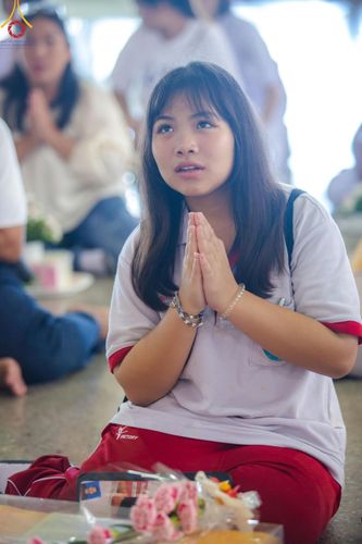 ภาพ No.151141:พิธีบูชาข้าวพระ ในวันอาทิตย์ต้นเดือน วันที่ 1 กันยายน พ.ศ. 2567 ณ สภาธรรมกายสากล วัดพระธรรมกาย