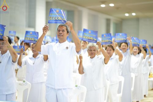 ภาพ No.151379:สัมมนาพิเศษ "เพื่อพ่อลูกทำได้ทุกสิ่ง" โดยพระครูธรรมธร อารักษ์ ญาณารกฺโข ณ ห้องแก้วสารพัด 1 วัดพระธรรมกาย วันที่ 1 กันยายน พ.ศ. 2567