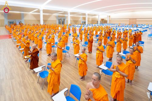 ภาพ No.267196:วันที่ 7 พฤศจิกายน พ.ศ. 2568 พิธีสอบธรรมสนามหลวง นักธรรมชั้นโท - เอก ณ สนามสอบวัดพระธรรมกาย