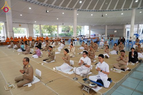 ภาพ No.201905:ผู้ว่าปทุมฯ มอบแนวทางการขับเคลื่อนพัฒนาจังหวัดฯ แก่หัวหน้าส่วนราชการ ผู้บริหารท้องถิ่น กำนัน ผู้ใหญ่บ้าน อ.คลองหลวง วันอังคารที่ 21 มกราคม พ.ศ. 2568