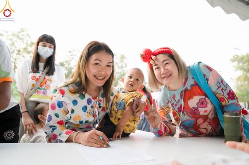 ภาพ No.111208:กิจกรรมงานวันเด็กแห่งชาติ รวมพลังเด็กเก่งและดี สร้างความดีสากล ปีที่ 6 ร่วมจัดโดย เทศบาลเมืองท่าโขลง พุทธสมาคมปทุมธานี องค์การบริหารส่วนตำบลคลองสาม ณ วัดพระธรรมกาย จ.ปทุมธานี วันที่ 13 มกราคม พ.ศ. 2567