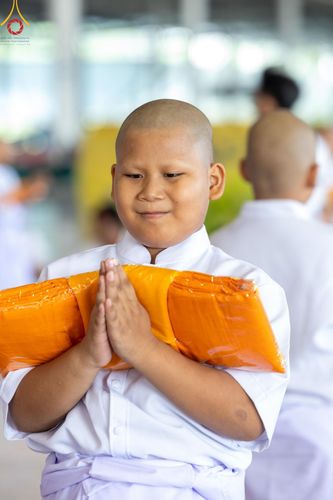 ภาพ No.134130:พิธีบรรพชาสามเณร โครงการบรรพชาสามเณร ฟื้นฟูพระพุทธศาสนาทั่วไทย ศูนย์อบรมวัดพระธรรมกาย วันเสาร์ที่ 6 เมษายน พ.ศ. 2567