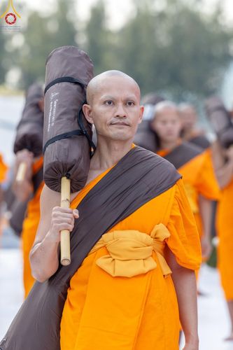 ภาพ No.186903:พระธรรมยาตราปฏิบัติธรรม และถ่ายภาพหมู่ประวัติศาสตร์ ปีที่ 13 ณ ลานทิศตะวันออก มหาวิหารพระมงคลเทพมุนี วัดพระธรรมกาย จ.ปทุมธานี วันเสาร์ที่ 28 ธันวาคม พ.ศ. 2567