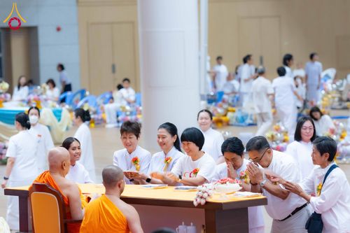 ภาพ No.310575:วันอาทิตย์ที่ 22 กุมภาพันธ์ พ.ศ. 2569 พิธีมุทิตาสักการะในโอกาสอายุวัฒนะมงคล 80 ปี พระพรหมวชิรปัญญาจารย์ (ทองดี สุรเตโช ป.ธ.9) ณ ห้องแก้วสารพัดนึก 2 วัดพระธรรมกาย จ.ปทุมธานี