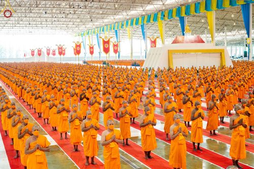 ภาพ No.64395:พิธีบรรพชาสามเณรธรรมทายาท โครงการอุปสมบทบูชาธรรมมหาปูชนียาจารย์ วันเสาร์ที่ 26 พฤศจิกายน พ.ศ. 2565 ณ วัดพระธรรมกาย จ.ปทุมธานี