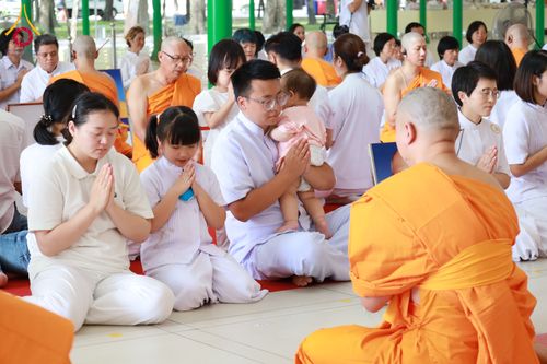 ภาพ No.286701:วันเสาร์ที่ 12 กรกฏาคม พ.ศ.2568 พิธีบรรพชาอุปสมบท  โครงการบรรพชาอุปสมบทหมู่ ธรรมทายาทนานาชาติ(ภาคภาษาจีน), โครงการบรรพชาสามเณร โรงเรียนนานาชาติ รุ่นที 14