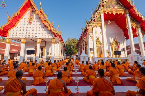 ภาพ No.293902:วันที่ 14 มกราคม พ.ศ. 2569 พิธีจุดประทีปถวายเป็นพุทธบูชา และบูชาธรรมมหาปูชนียาจารย์  ณ วัดสองพี่น้อง ต.ต้นตาล อ.สองพี่น้อง จ.สุพรรณบุรี ในโครงการธรรมยาตรา กตัญญูบูชา มหาปูชนียาจารย์ พระมงคลเทพมุนี(สด จนฺทสโร) พระผู้ปราบมาร อนุสรณ์สถาน 7 แห่ง ปีที่ 14