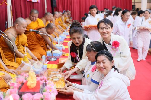 ภาพ No.291601:วันที่ 9 มกราคม พ.ศ. 2569 พิธีทอดผ้าป่าทำนุบำรุงศาสนสถาน ณ วัดเทพพล แขวงบางพรม เขตตลิ่งชัน กรุงเทพมหานคร ในโครงการธรรมยาตรา กตัญญูบูชา มหาปูชนียาจารย์ พระมงคลเทพมุนี(สด จนฺทสโร) พระผู้ปราบมาร อนุสรณ์สถาน 7 แห่ง ปีที่ 14