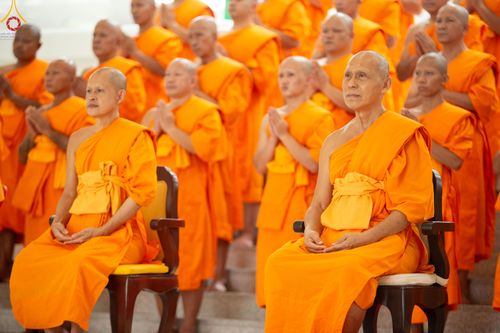 ภาพ No.87890:พิธีบรรพชาอุปสมบท ในโครงการอุปสมบทหมู่บูชาธรรม วันครูผู้ค้นพบวิชชาธรรมกาย ณ วัดพระธรรมกาย ในวันเสาร์ที่ 16 กันยายน พ.ศ.2566