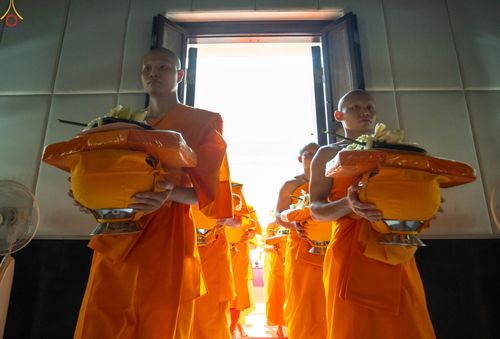ภาพ No.328469:วันเสาร์ที่ 2 พฤษภาคม พ.ศ.2569 พิธีอุปสมบทสามเณรเตรียม DCI รุ่นที่ 23 ณ อุโบสถพระไตรปิฎก วัดพระธรรมกาย จังหวัดปทุมธานี