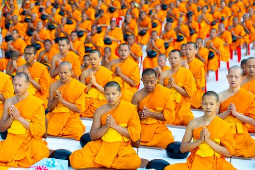 ภาพ No.292352:วันที่ 11 มกราคม พ.ศ. 2569 พิธีตักบาตรพระธรรมยาตรา ณ อนุสรณ์สถานคลองบางนางแท่น อ.สามพราน จ.นครปฐม ในโครงการธรรมยาตรา กตัญญูบูชา มหาปูชนียาจารย์ พระมงคลเทพมุนี(สด จนฺทสโร) พระผู้ปราบมาร อนุสรณ์สถาน 7 แห่ง ปีที่ 14