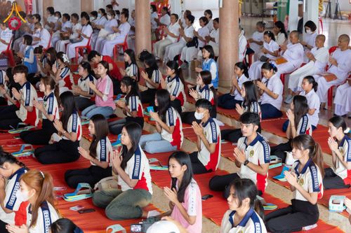 ภาพ No.300375:วันที่ 22 มกราคม พ.ศ. 2569 พิธีทอดผ้าป่าทำนุบำรุงศาสนสถาน ณ วัดรางกำหยาด ต.บางภาษี อ.บางเลน จ.นครปฐม ในโครงการธรรมยาตรา กตัญญูบูชา มหาปูชนียาจารย์ พระมงคลเทพมุนี(สด จนฺทสโร) พระผู้ปราบมาร อนุสรณ์สถาน 7 แห่ง ปีที่ 14